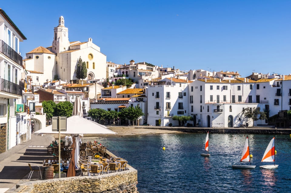 Sea, buildings, boats, beach